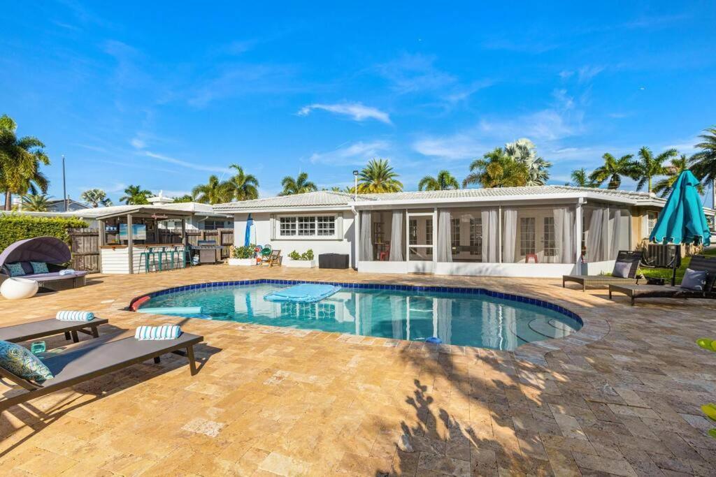 Adorable House With Amazing Water Front Of Canal Villa Pompano Beach Dış mekan fotoğraf