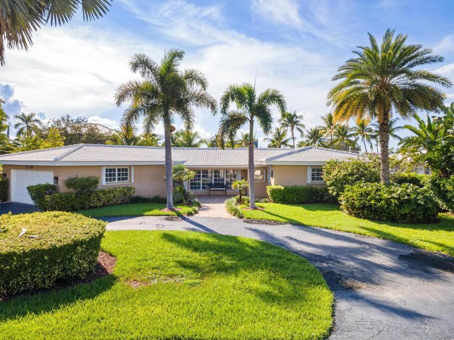 Adorable House With Amazing Water Front Of Canal Villa Pompano Beach Dış mekan fotoğraf