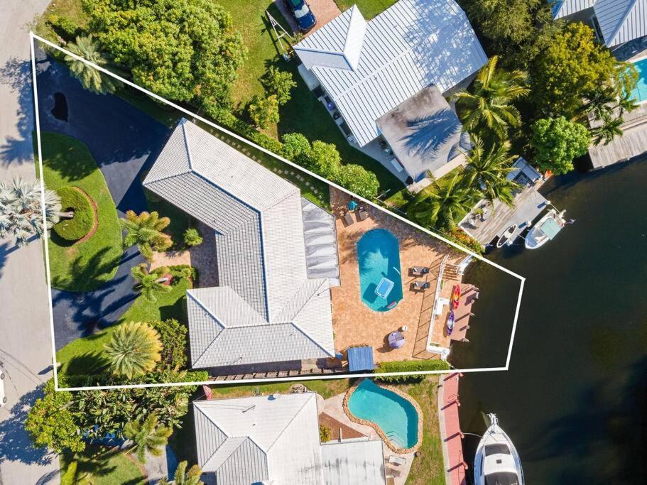 Adorable House With Amazing Water Front Of Canal Villa Pompano Beach Dış mekan fotoğraf